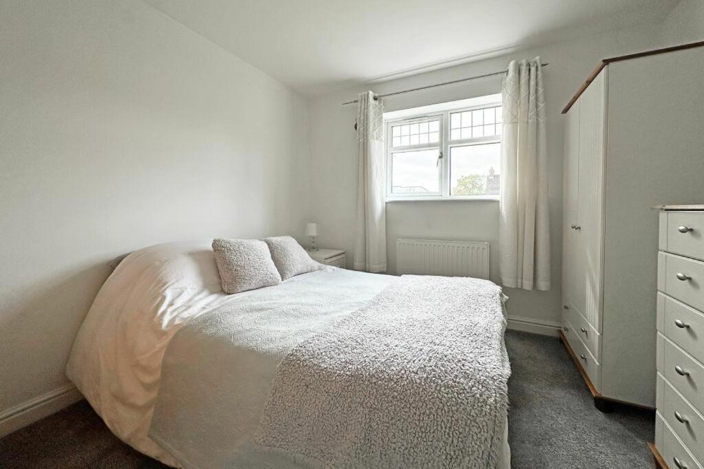 Bluebell House Home In Country Village. Nec/Stratford/Birmingham ソリフル エクステリア 写真