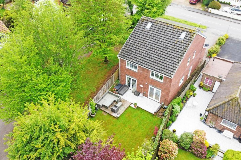 Bluebell House Home In Country Village. Nec/Stratford/Birmingham ソリフル エクステリア 写真
